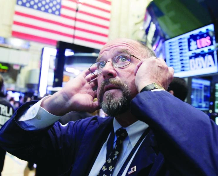 As fiscal cliff nears, markets ponder rougher ride