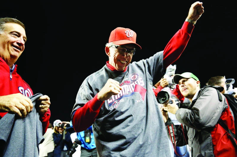 Nationals clinch division title despite defeat