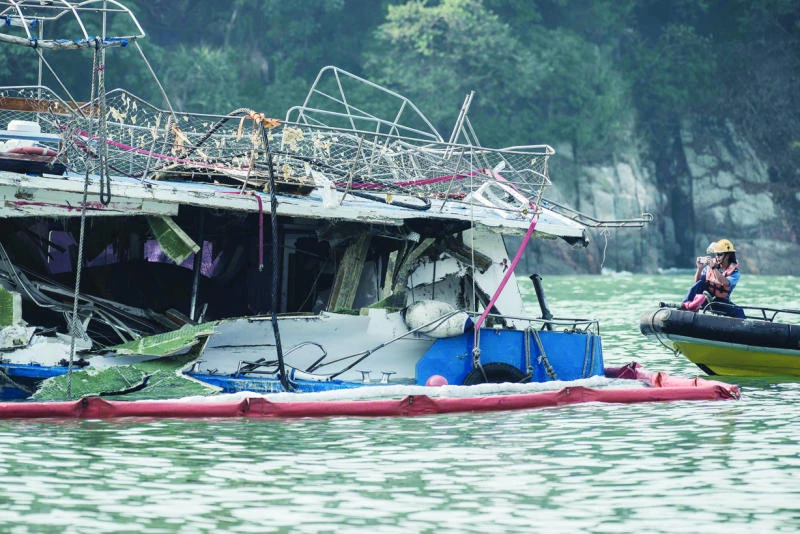 Hong Kong probes deadly ferry crash