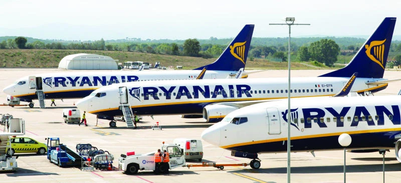 Ryanair seeks to buy more Aer Lingus stock