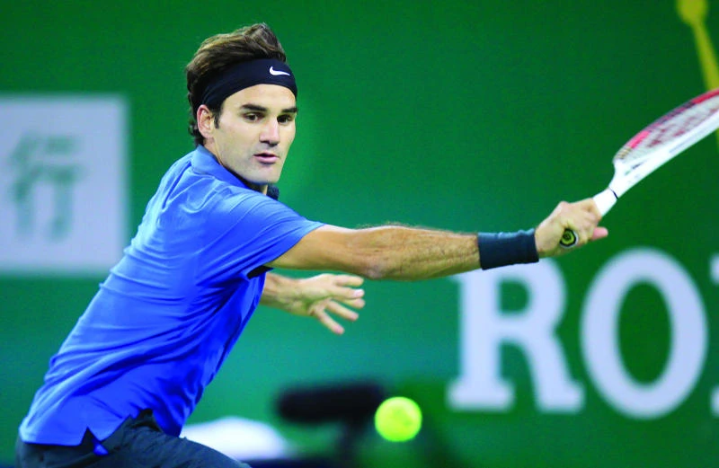 Federer rallies; Djokovic, Murray in top form