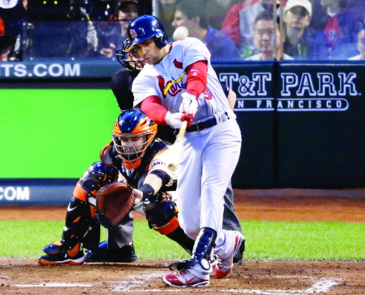 Cardinals cut down Giants in NLCS opener