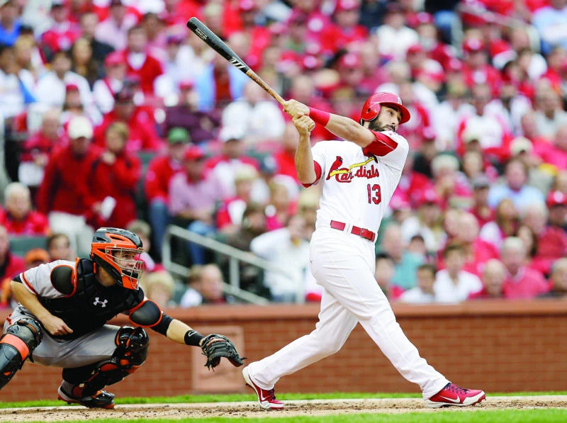 Cardinals down Giants to seize series lead