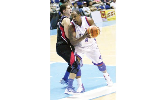 Talk ‘N Text shuts down Chan, Painters to stay unbeaten