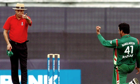 Umpires in TV corruption sting suspended