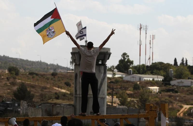 Israeli ‘apartheid wall’ threatens Arab farmers