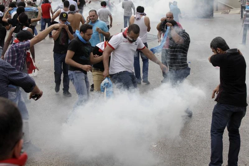 Violence erupts in Beirut after slain official’s funeral