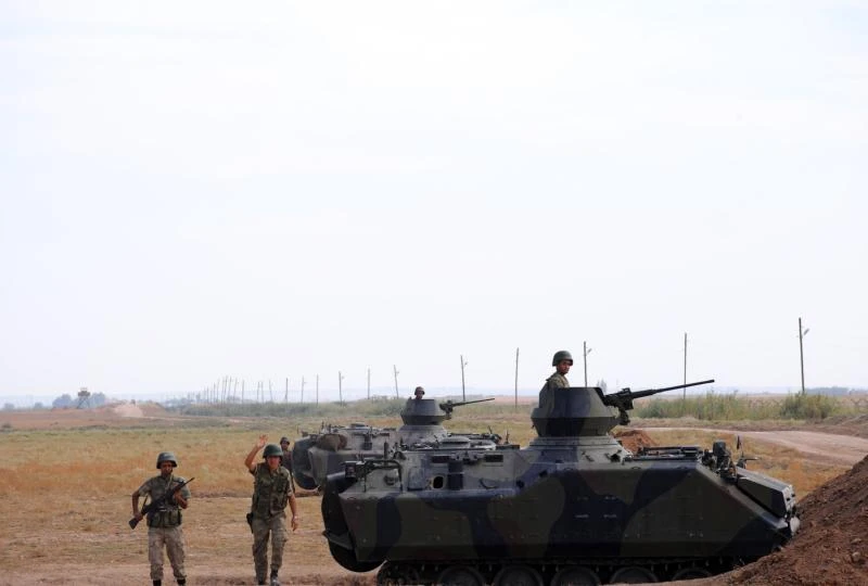 Turkey strikes back at Syria after Erdogan warning