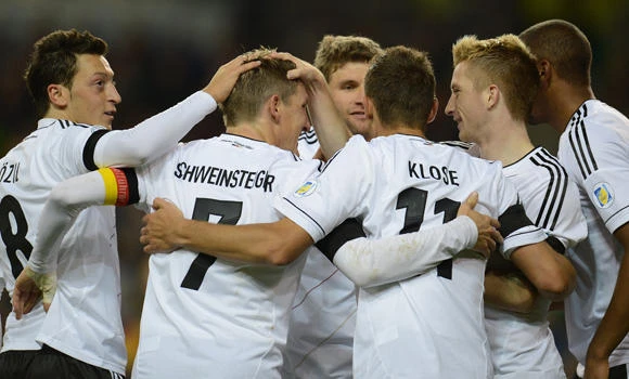 Spain, Germany, England find scoring form
