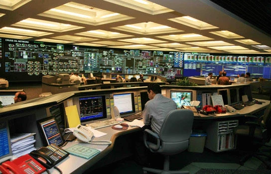 Aramco investigates bribe report