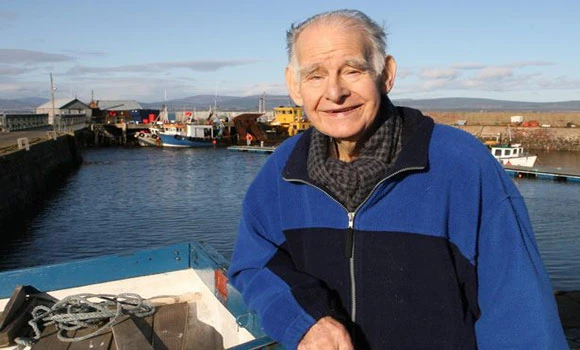Fisherman dies, taking Scottish dialect with him