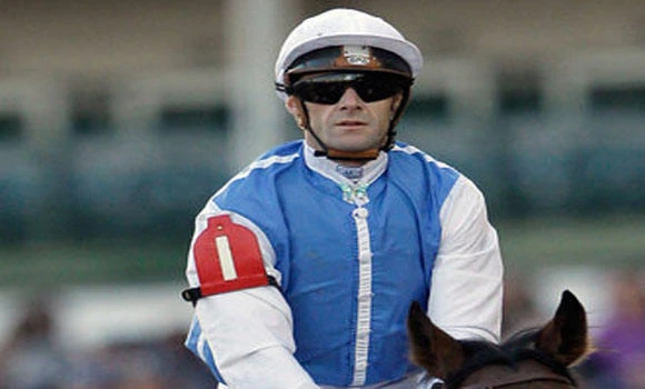Peslier, Solemia win thrilling Arc