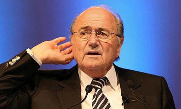 Blatter to address Cuban officials over defections