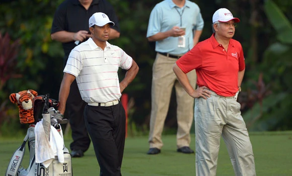 Woods back in Asia, preparing for next stage