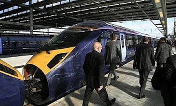 Britain scraps $9.7 bn rail deal