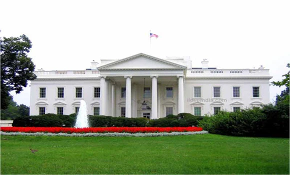 White House admits cyber attack, says no data lost