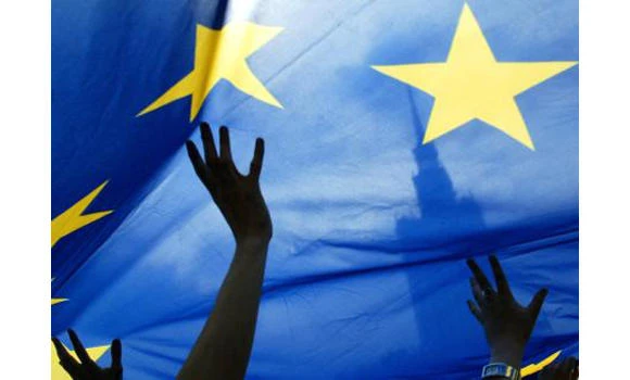 EU wins 2012 Nobel Peace Prize, despite debt crisis