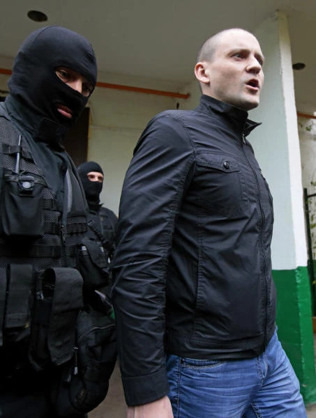 Russia moves to prosecute anti-Putin protest leader