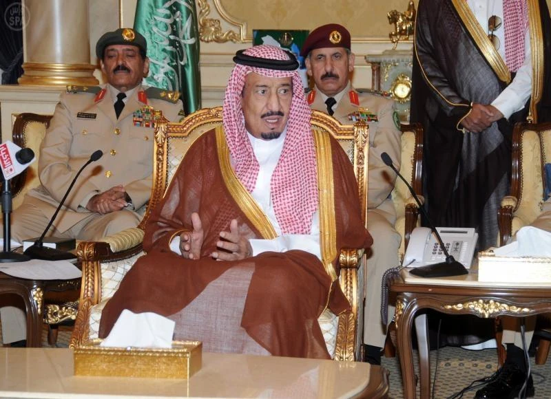 Crown Prince receives chief of general staff and commanders of armed forces branches