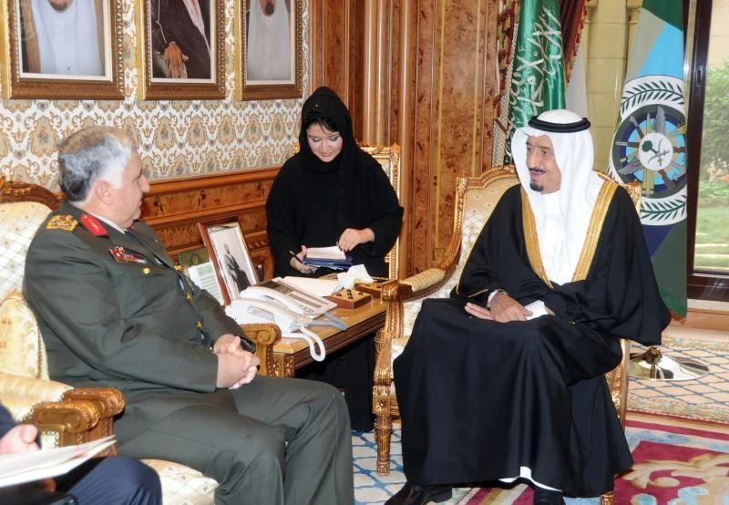 Crown prince receives two messages from Turkish president