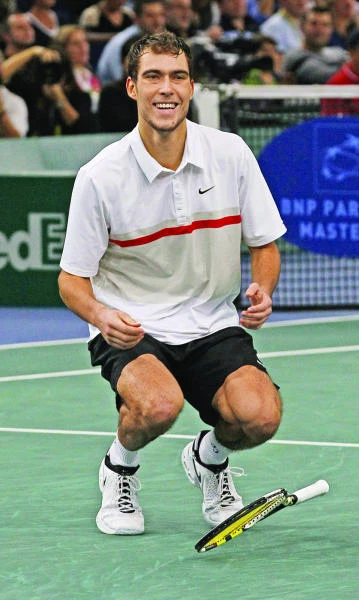 Janowicz fairytale run continues; enters final