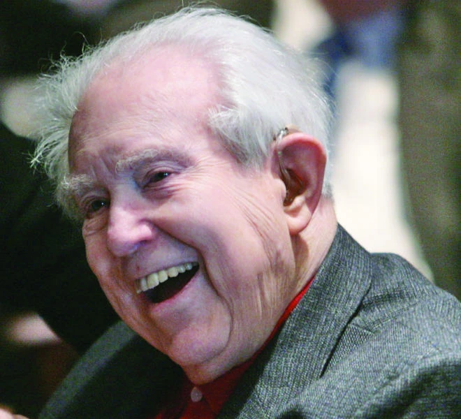 Pulitzer winner Elliott Carter dies