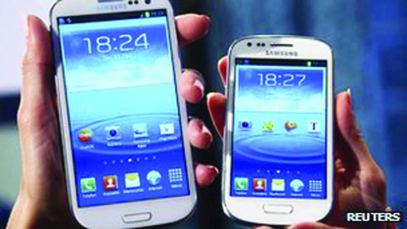 Galaxy S3 outsmarts iPhone in sales