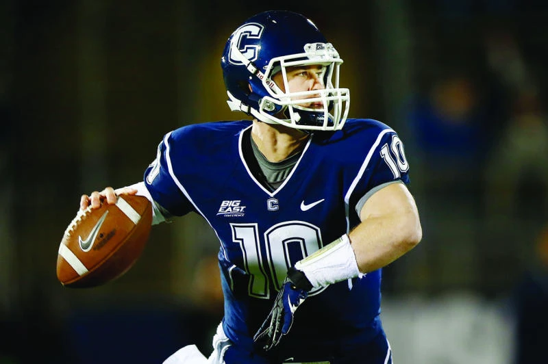 UConn beats Pitt 24-17 for first Big East win