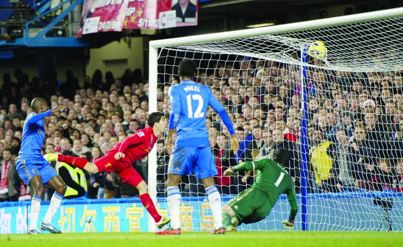 Chelsea held, City goes second