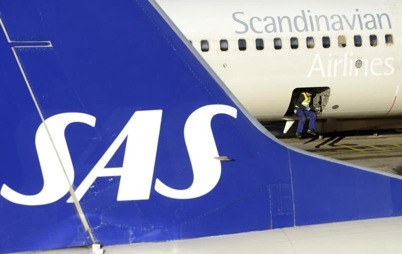 SAS fights to avoid collapse