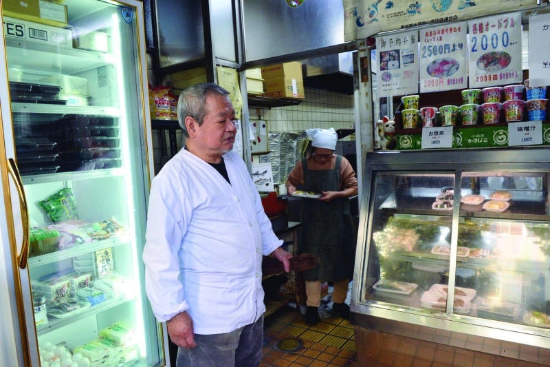 Japan’s seniors work on into retirement