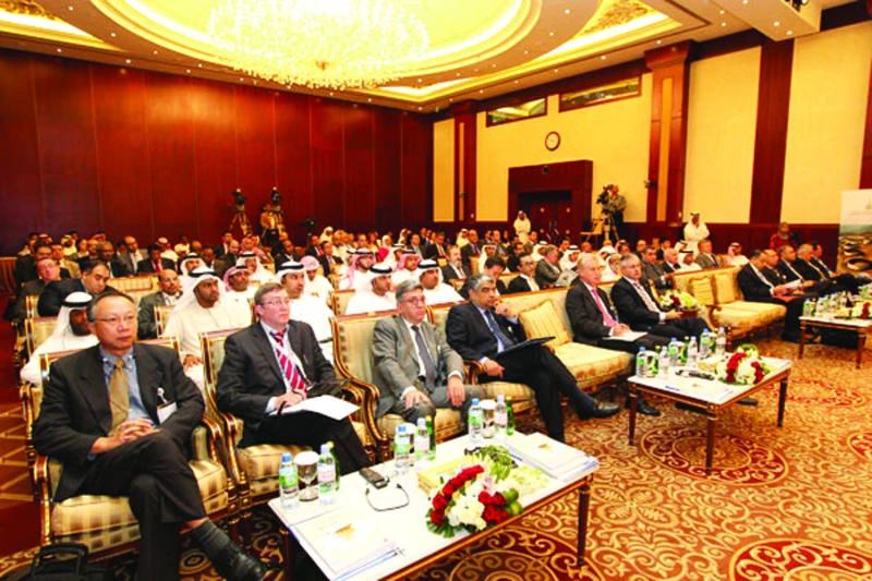 Technology trends, energy future dominate ECSSR conference