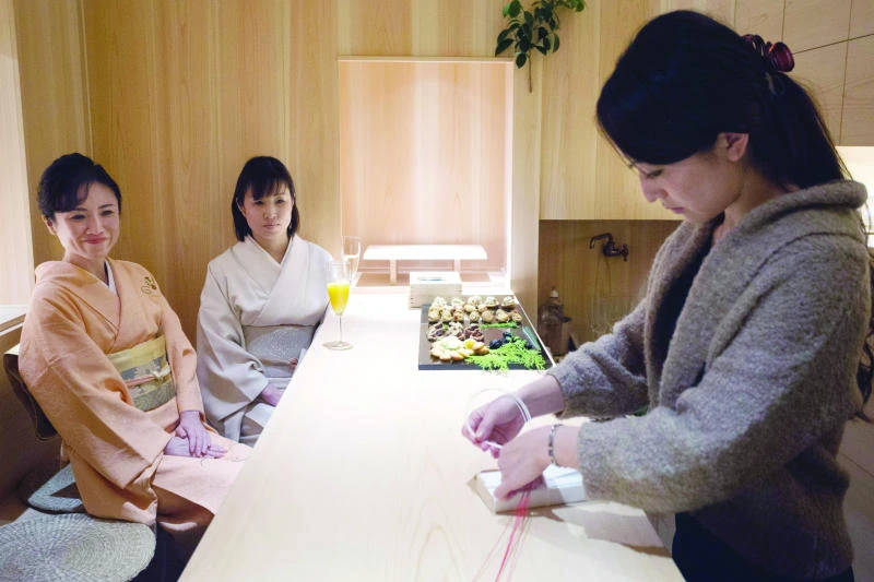 Learning the art of giving, Japanese style