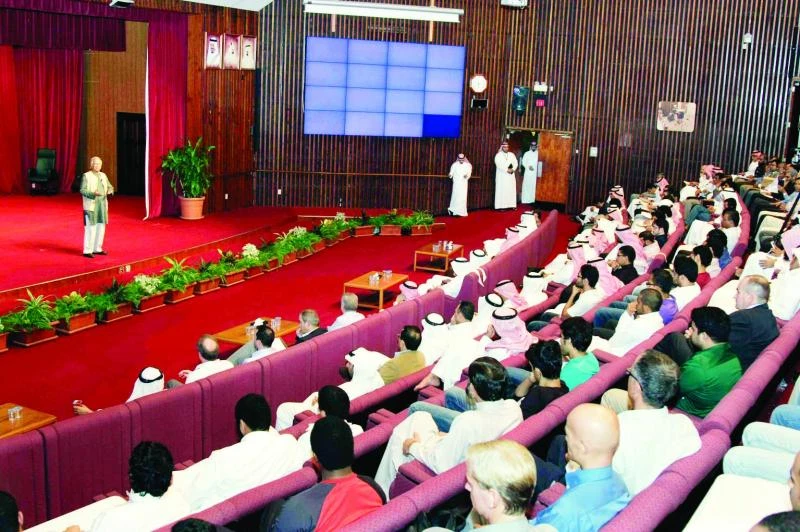 Yunus: Let the young give free rein to their imagination