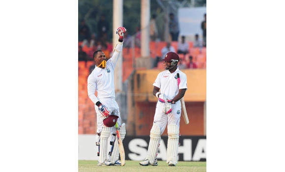 Samuels, Bravo lift West Indies in 2nd Test