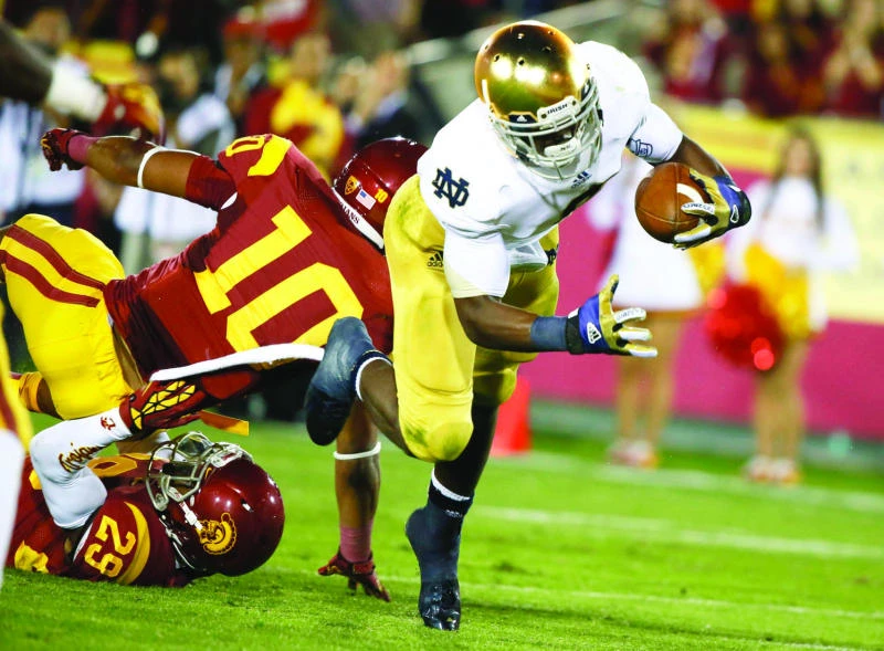 Notre Dame beats USC to clinch spot in BCS championship game