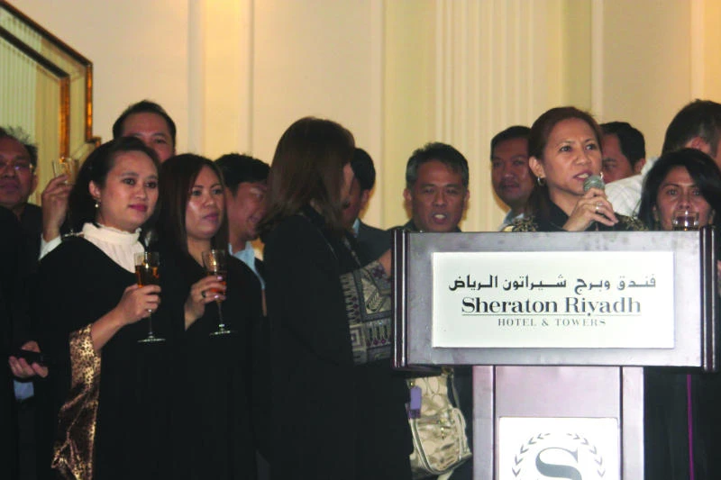 Property developer holds buyers’ night among OFWs