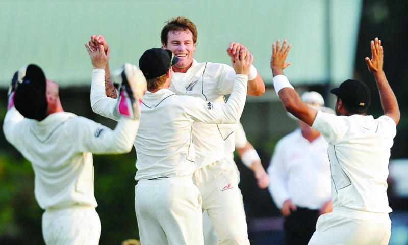 Kiwis smell victory as Southee, Bracewell strike