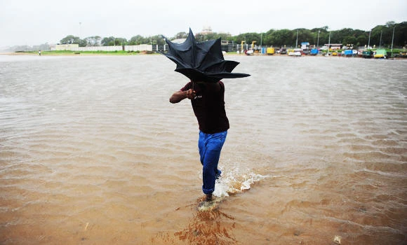 22 dead in floods, 60,000 displaced: government official