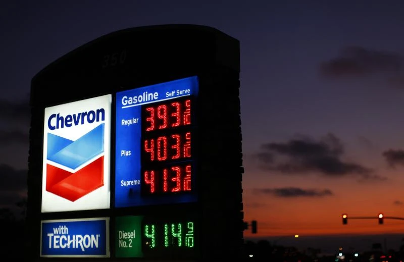 Chevron profit drops on lower oil output, maintenance