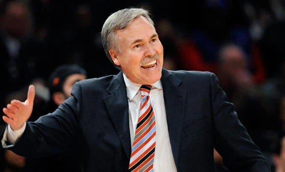 Lakers hire Mike D’Antoni as new coach