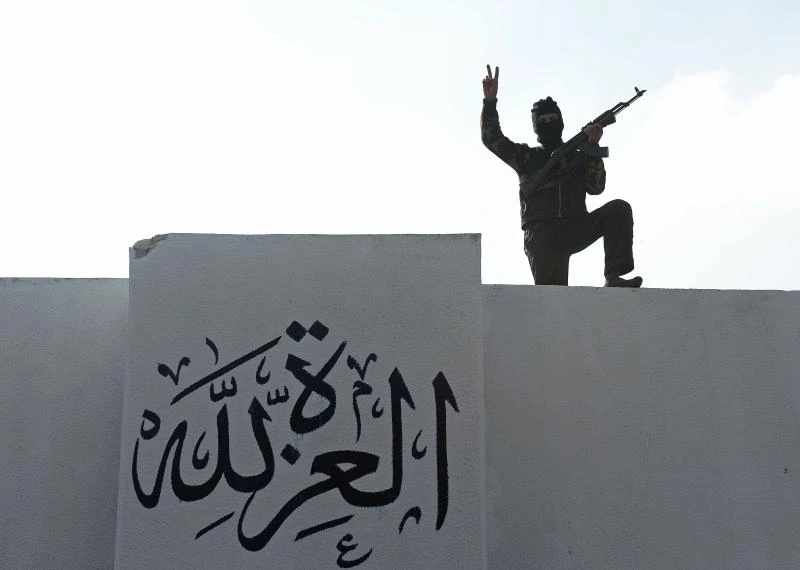 Syrian rebels capture air base near Damascus
