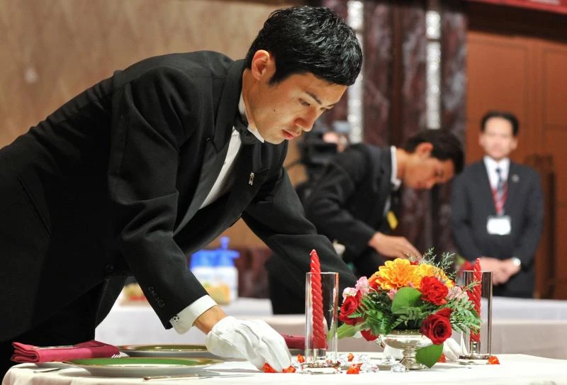 World cup for waiters held in Japan