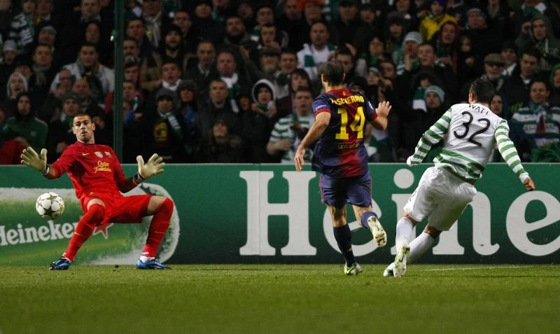 Celtic shocker for Barca; United reaches last 16