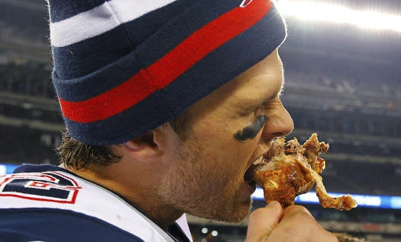 Brady feasts on Jets, Texans tame Lions in OT