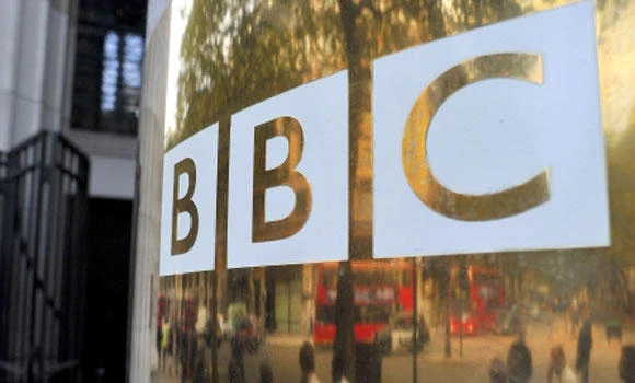 BBC apologizes for broadcasting abuse allegations