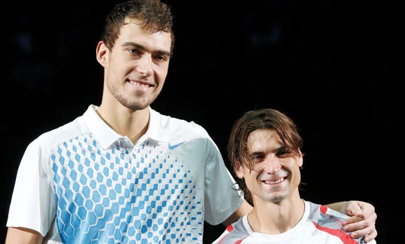 Ferrer clinches first Masters title in Paris