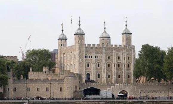 Locks changed after keys stolen at Tower of London