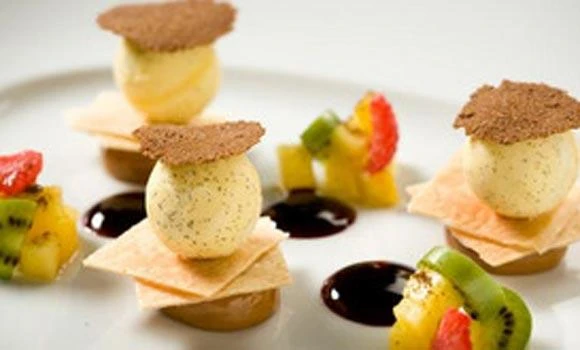 Swiss pastry chefs bake their way into record book