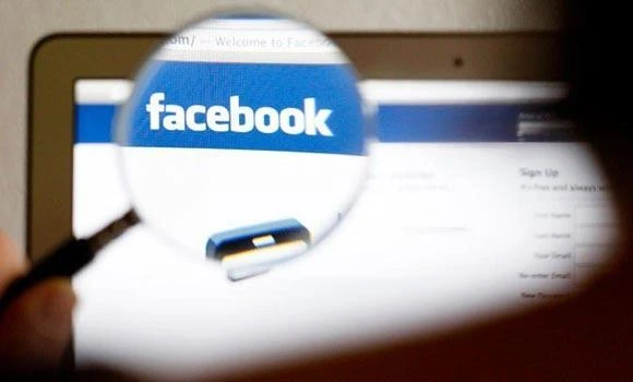 Indian police arrest 2 women over Facebook post
